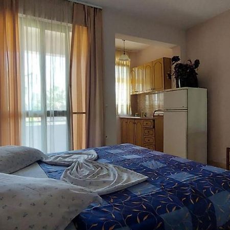 Villa Madani Durrës Zewnętrze zdjęcie